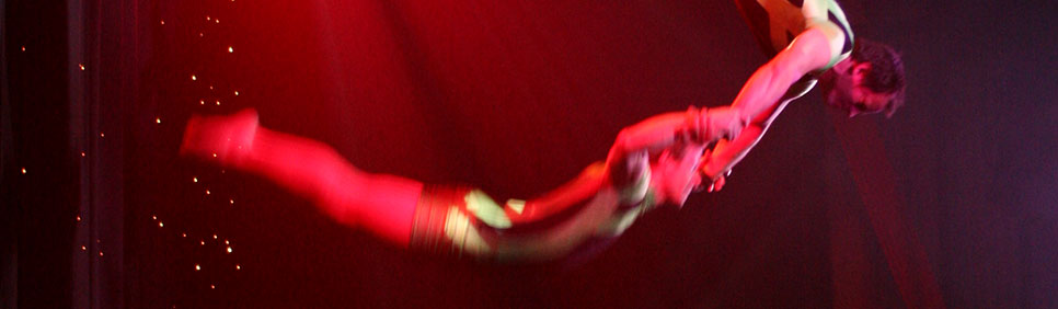 Hard Shoulder - Male Duo Trapeze