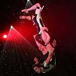 Hard Shoulder - Extreme Trapeze - Leg Catch